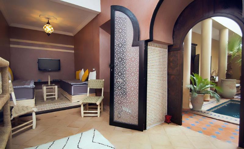 Davia رياد 3*
