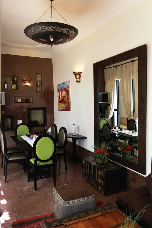 Riad Davia
