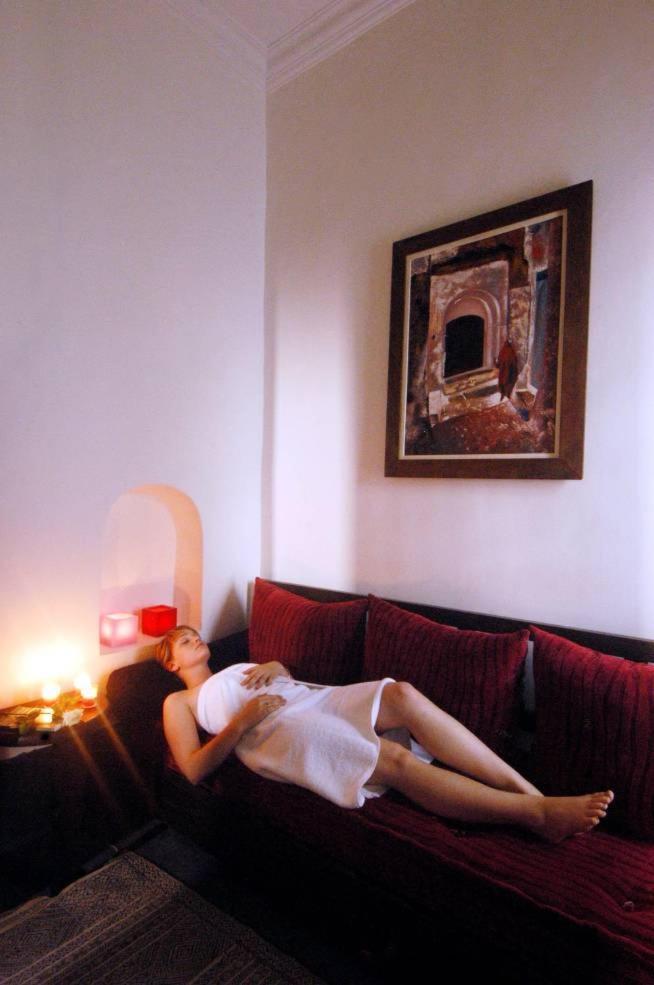 Riad Davia 3*